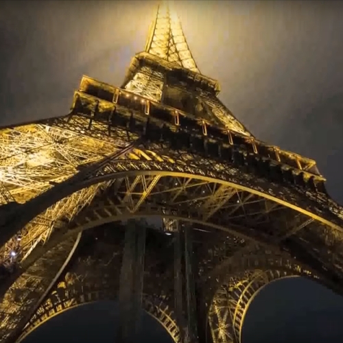 Web Draait Door: Ode aan Parijs, de stad van de liefde.